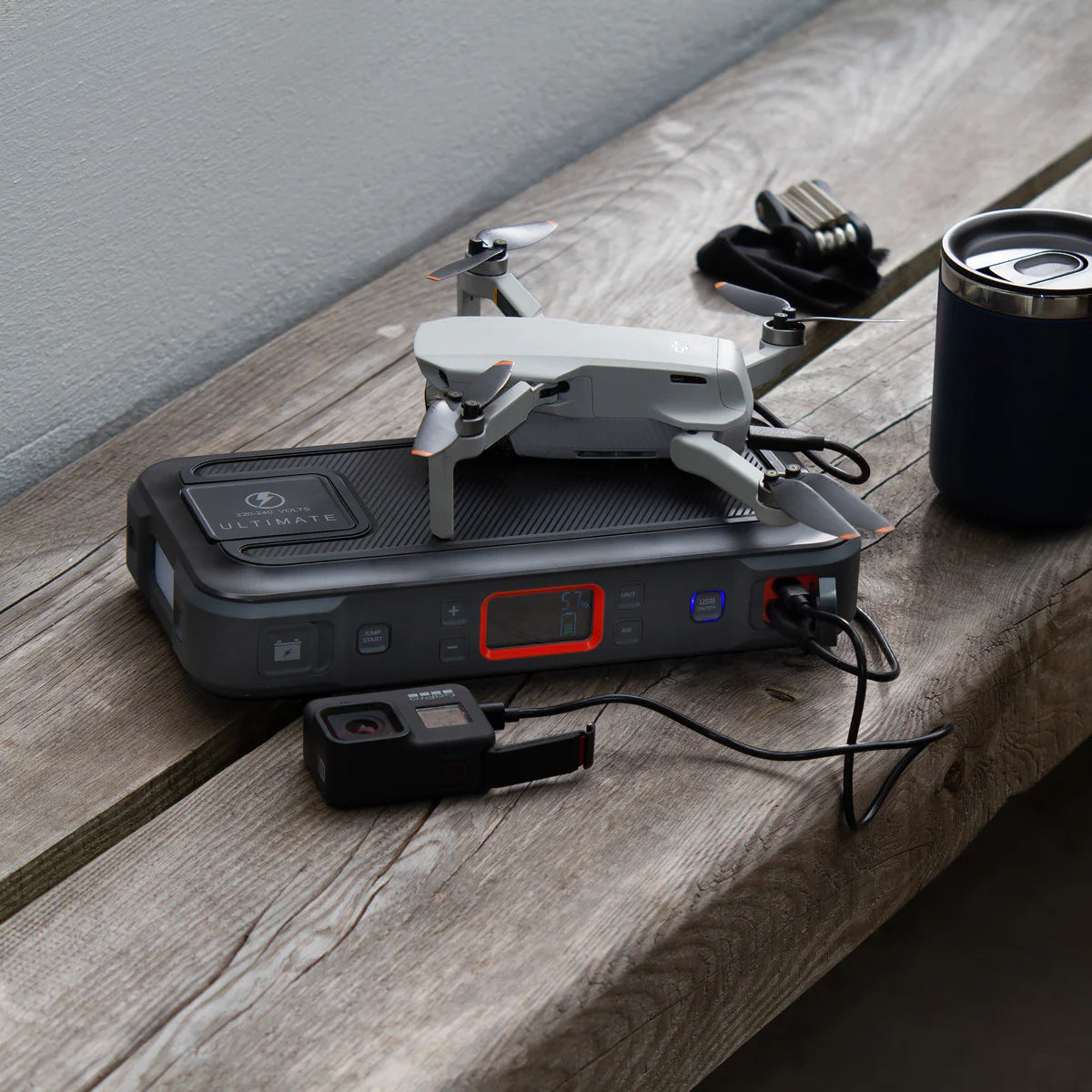 NEBO Ultima EU Jump Starter + Powerbank + Compressor
