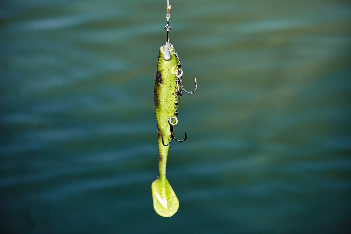 Lucky John Kubira Swim Shad 9" kalajigi + stinger - Happy Angler