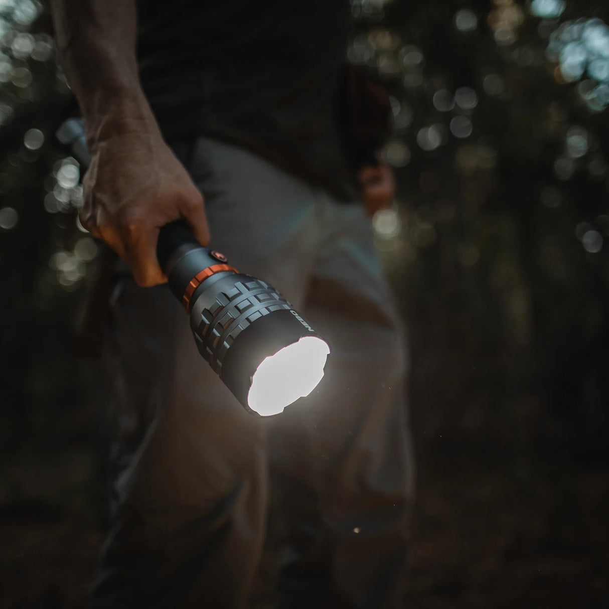 NEBO Davinci 18000 Torch