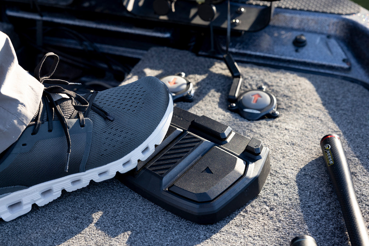 Garmin Spy Pole 42" moottoroitu pylvästeline