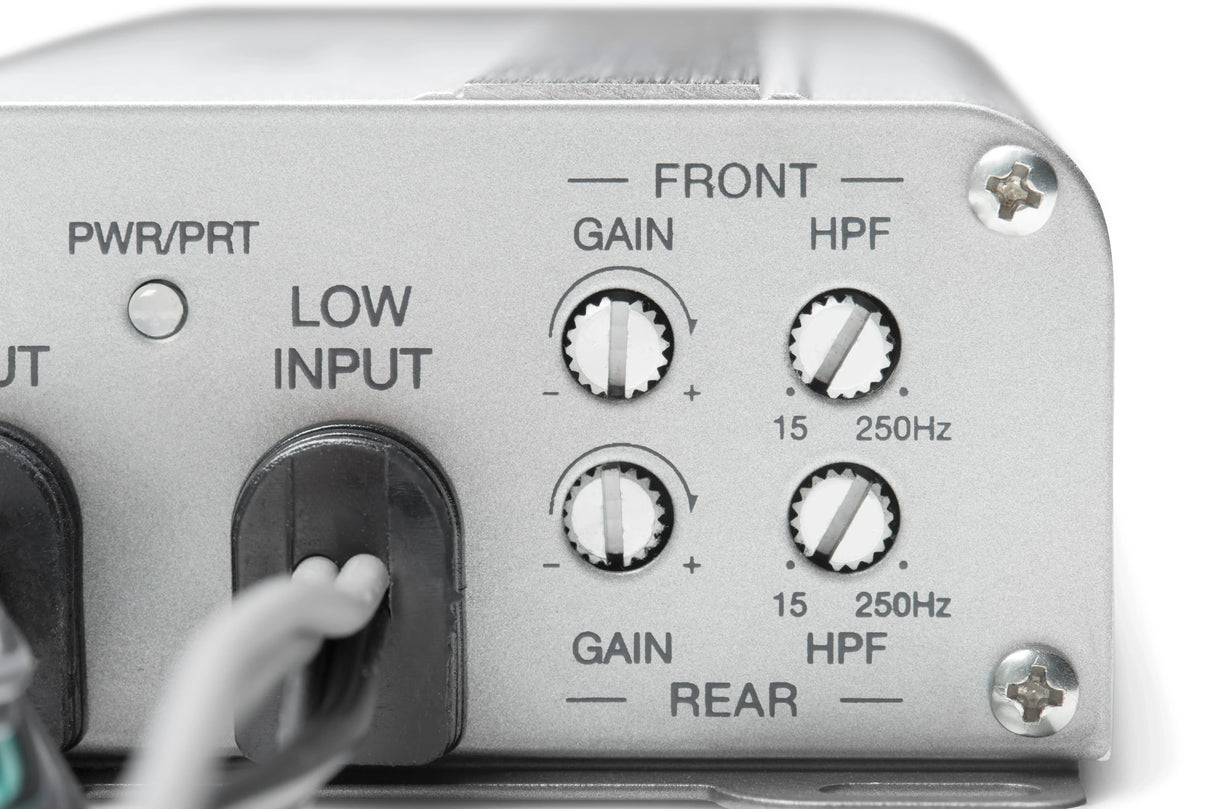 Clarion Marine XC2410 vahvistin 300W - Happy Angler