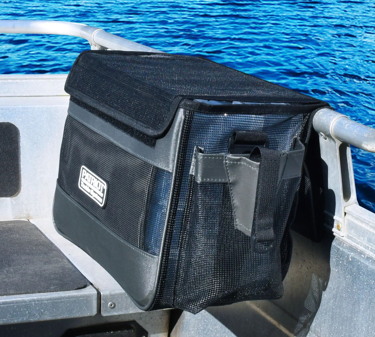 Patriot Tackle System MultiBag vieherasialaukku + 3 rasiaa