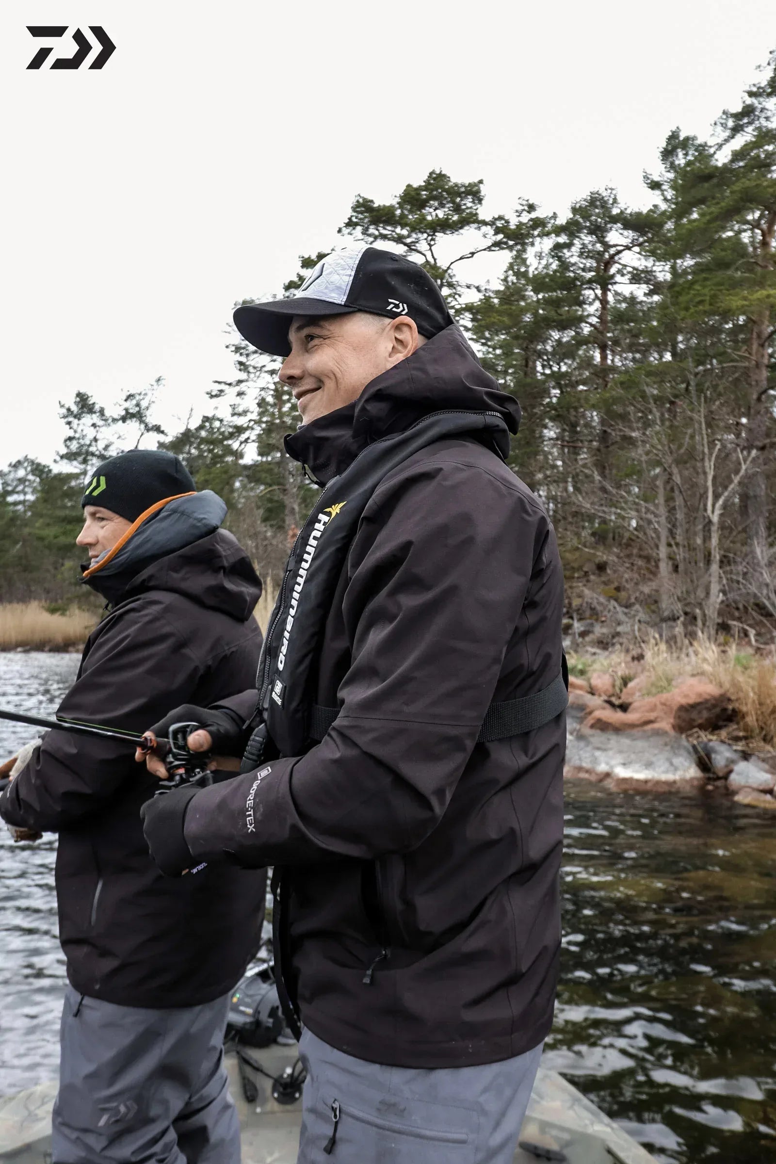 DAIWA GORE-TEX フィッシングジャケット 2XL(防寒)(撥水) Daiwa Gore-Tex Jacket