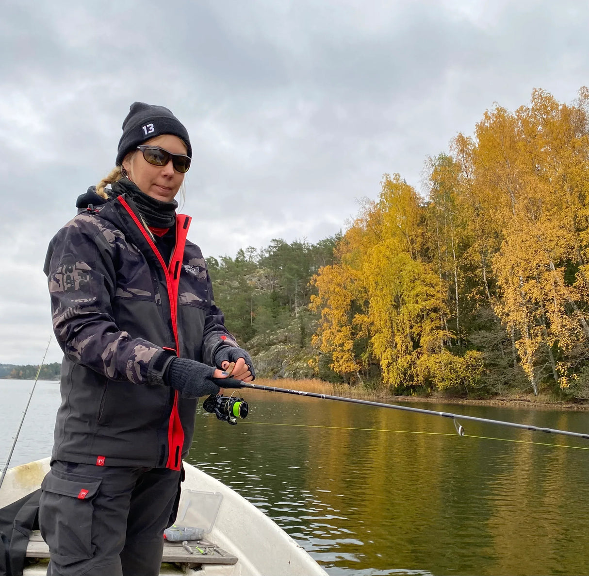 13 Fishing Muse Black avokelavapa - Happy Angler